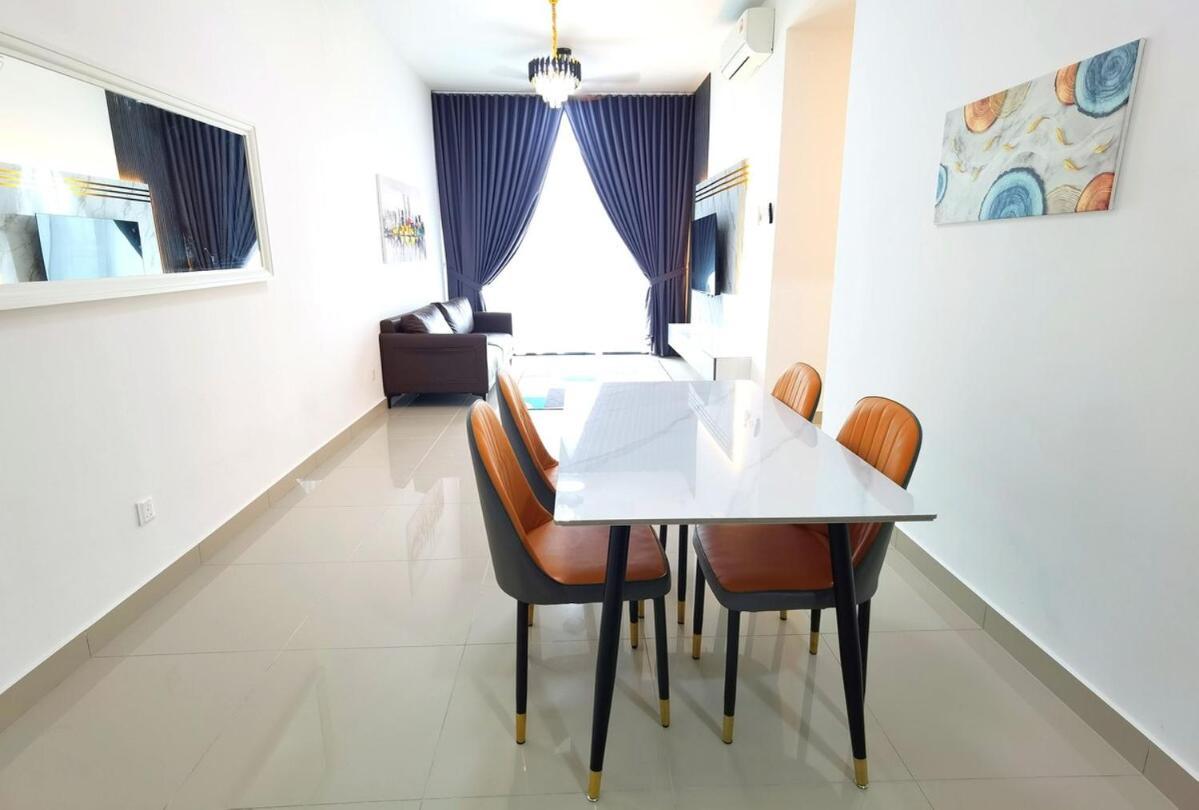 Mj Homestay 99 Batu Caves Kl North 99Residence 3R2B Kuala Lumpur Buitenkant foto
